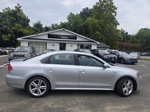 Used 2014 Volkswagen Passat TDI SEL Premium FWD image 7