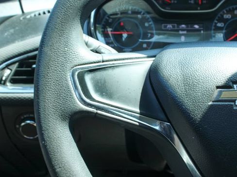 Used 2016 Chevrolet Cruze LS FWD image 23