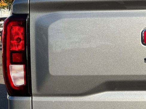 Used 2025 GMC Sierra 1500 Elevation image 49