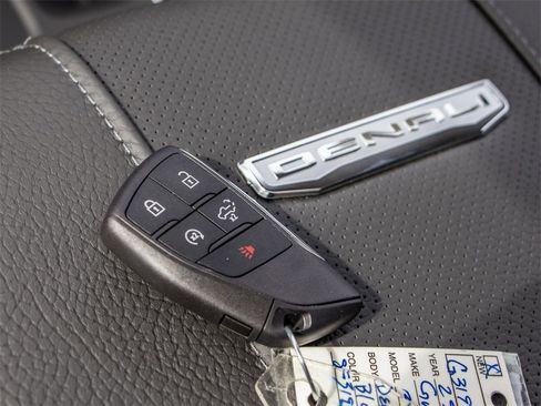 New 2025 GMC Sierra 3500 Denali w/ Technology Package image 42