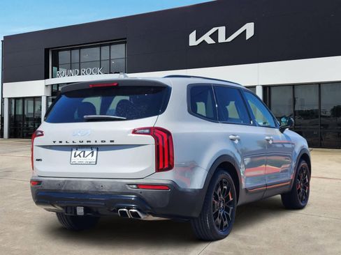 Certified 2022 Kia Telluride SX w/ SX Prestige Package image 5