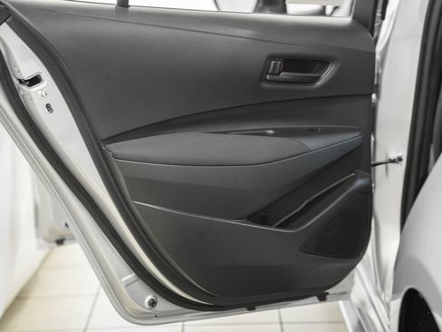 Used 2025 Toyota Corolla LE w/ LE Premium Package FWD image 32