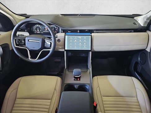 Used 2025 Land Rover Discovery Sport S image 10