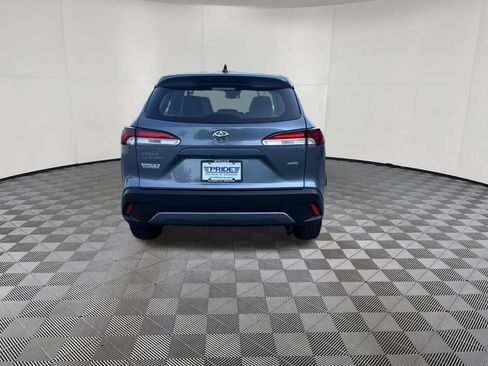 Used 2025 Toyota Corolla Cross L AWD/4WD image 6
