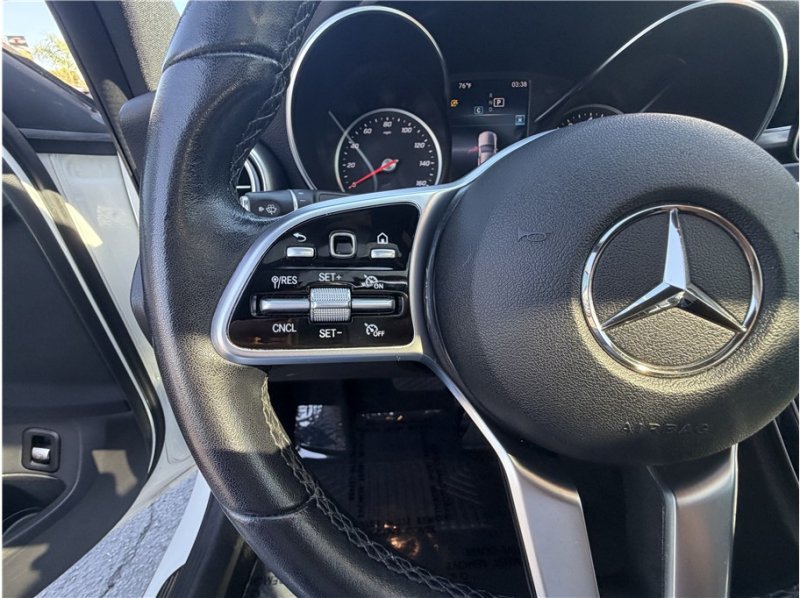 Used 2020 Mercedes-Benz C 300 Sedan w/ Premium Package image 29