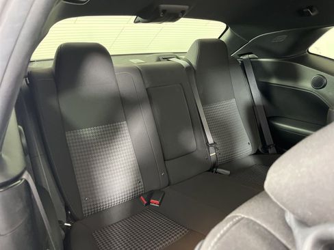 Used 2022 Dodge Challenger R/T Scat Pack RWD image 8