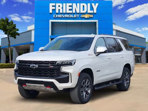 Used 2024 Chevrolet Tahoe Z71 w/ Luxury Package image 3