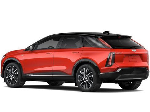 New 2026 Cadillac Optiq Sport 1 w/ LPO, Floor Liner Package AWD/4WD image 8