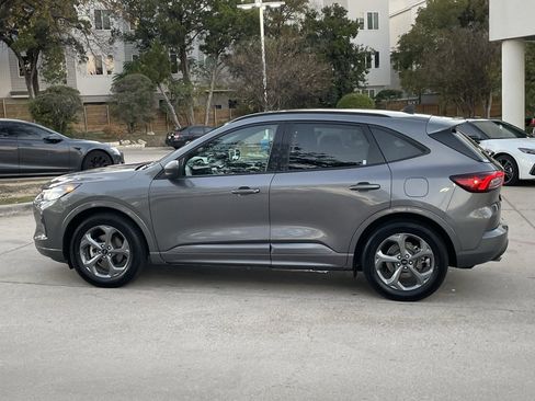 Used 2023 Ford Escape ST-Line image 3