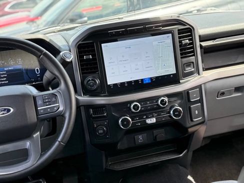 Used 2024 Ford F150 XLT AWD/4WD image 21