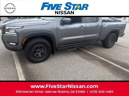 Used 2025 Nissan Frontier PRO-4X w/ Pro Convenience Package AWD/4WD image 19