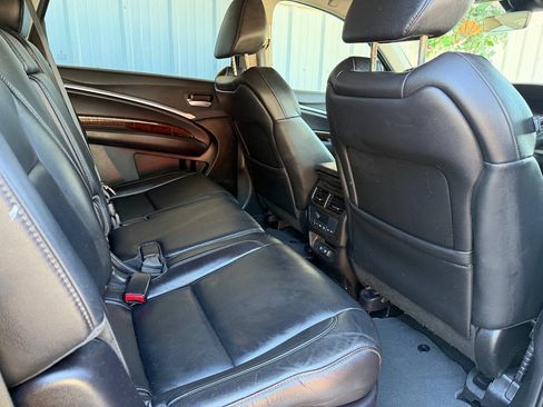 Used 2017 Acura MDX FWD w/ Technology Package image 11