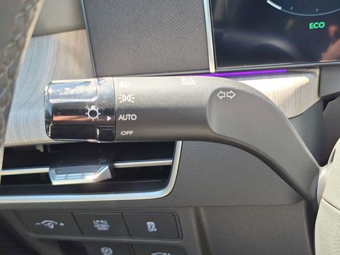 Certified 2025 Hyundai Sonata Limited FWD image 26