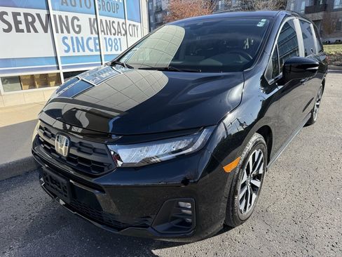 Used 2025 Honda Odyssey EX-L image 11