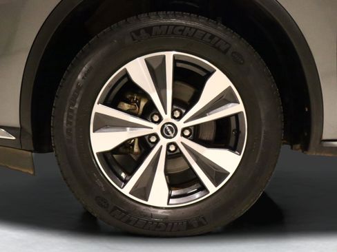 Used 2023 Nissan Murano SV image 7