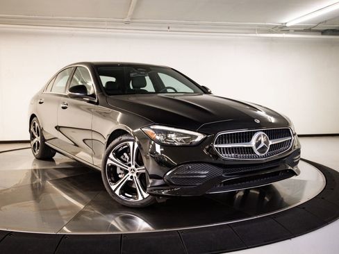 Used 2025 Mercedes-Benz C 300 Sedan image 9