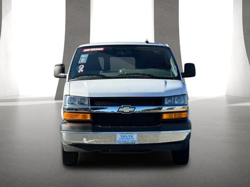 Used 2025 Chevrolet Express 2500 w/ Driver Convenience Package RWD image 9