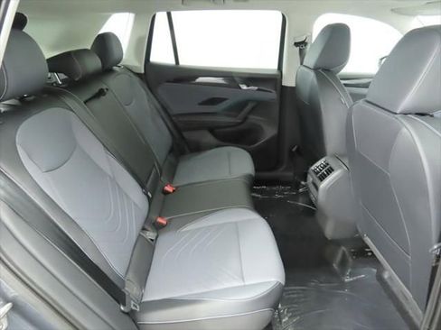 New 2026 Volkswagen Tiguan SE image 20