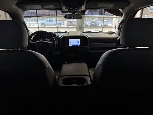 Used 2021 Ford F250 XLT w/ XLT Premium Package image 16