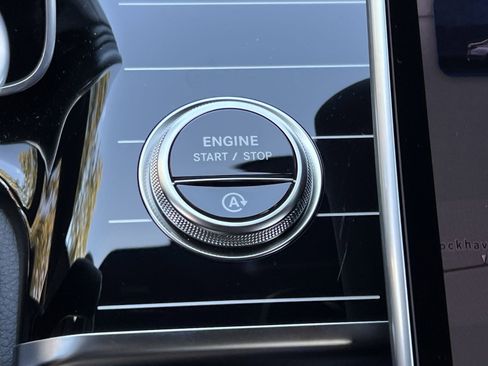 New 2026 Mercedes-Benz S 580 4MATIC Sedan image 32