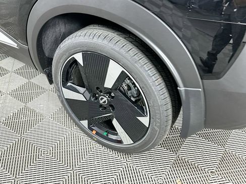 New 2026 Nissan Kicks SR w/ Cold Weather Package image 37