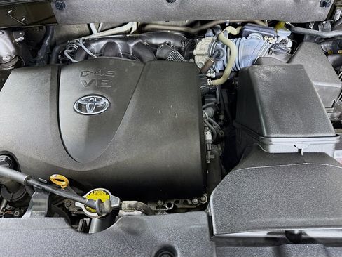 Certified 2017 Toyota Highlander Limited AWD/4WD image 37