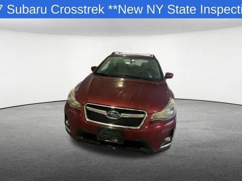 Used 2017 Subaru Crosstrek 2.0i Premium image 3