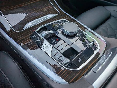 Certified 2026 BMW X5 xDrive50e w/ M Sport Package image 16