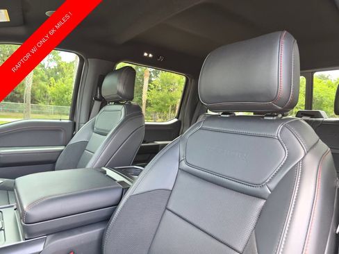 Used 2025 Ford F150 Raptor AWD/4WD image 23