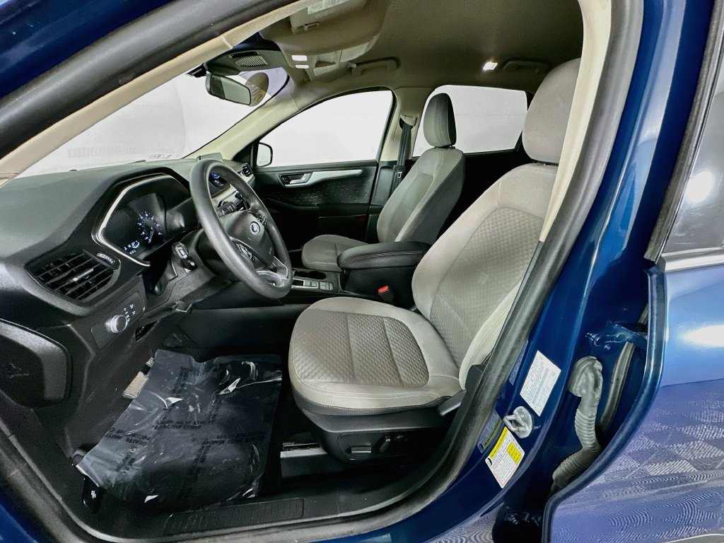 Used 2020 Ford Escape SE AWD/4WD image 28