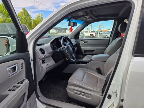 Used 2014 Honda Pilot Touring image 14