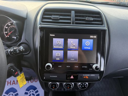 Used 2020 Mitsubishi Outlander Sport ES FWD image 24