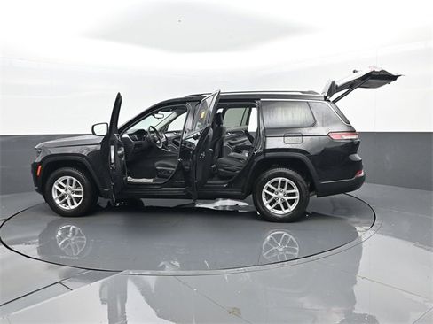 Used 2021 Jeep Grand Cherokee L Laredo w/ Luxury Tech Group I image 32