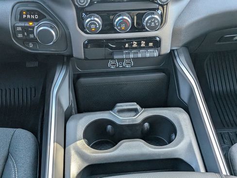 New 2026 RAM 1500 Big Horn w/ Sport Appearance Package AWD/4WD image 18