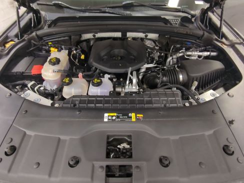 Used 2022 Jeep Grand Cherokee Trailhawk AWD/4WD image 21