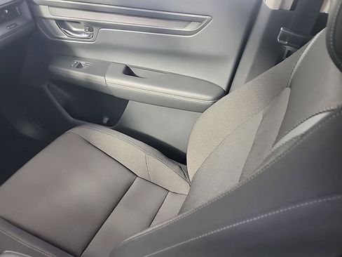 Certified 2025 Honda CR-V EX image 21