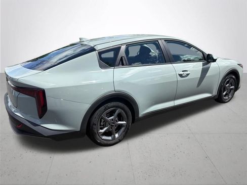 Used 2025 Kia K4 FWD image 5