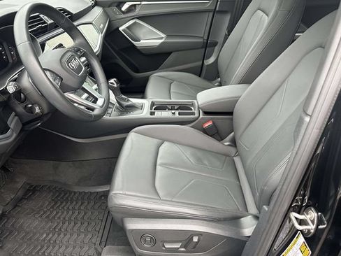 Used 2023 Audi Q3 2.0T Premium Plus w/ Premium Plus Package AWD/4WD image 22
