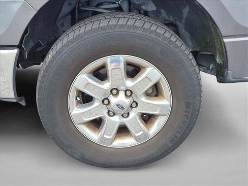 Used 2013 Ford F150 XLT w/ Luxury Equipment Group AWD/4WD image 14