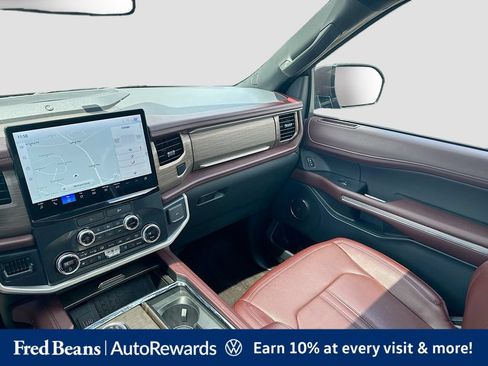 Used 2022 Ford Expedition Limited AWD/4WD image 31