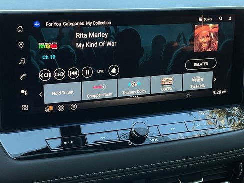 New 2026 Nissan Rogue Platinum image 31