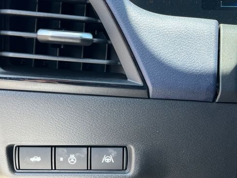 New 2026 Nissan Sentra SL w/ Floor Mat Package FWD image 29