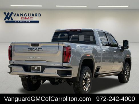 New 2026 GMC Sierra 2500 Denali Ultimate AWD/4WD image 3
