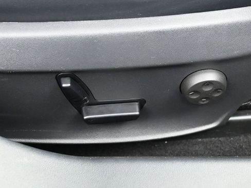 Used 2013 Tesla Model S Performance image 33