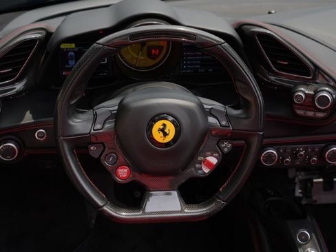 Used 2019 Ferrari 488 Spider RWD image 21