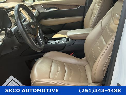 Used 2021 Cadillac XT5 Premium Luxury w/ Platinum Package AWD/4WD image 21