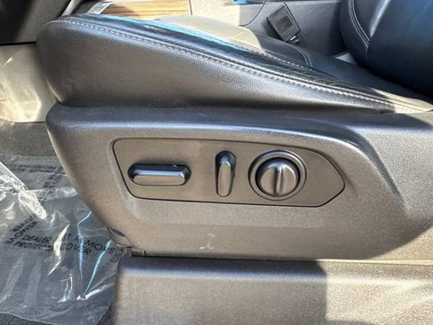 Used 2019 Chevrolet Silverado 1500 LT Trail Boss image 41