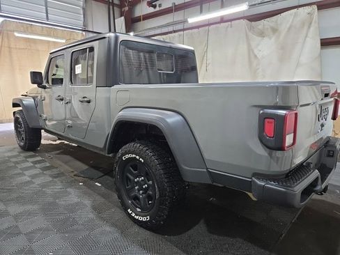 Used 2023 Jeep Gladiator Sport w/ Trailer Tow Package image 6
