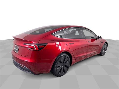 Used 2024 Tesla Model 3 Standard Range image 8