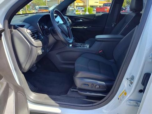 Certified 2024 Chevrolet Equinox RS FWD image 6